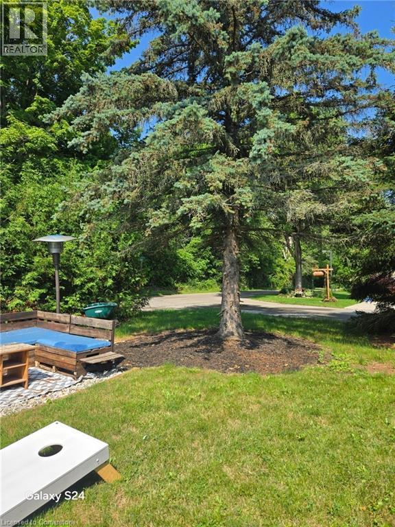 Photo 21 of 4449 Milburough Line, Burlington ON