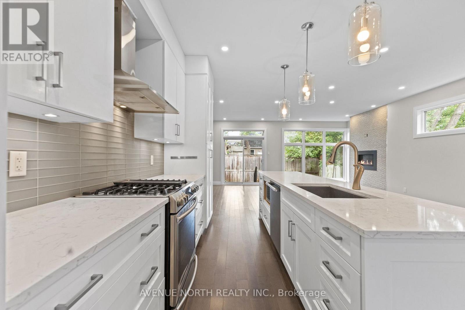 Photo 14 of 463 Dawson Avenue, Ottawa ON