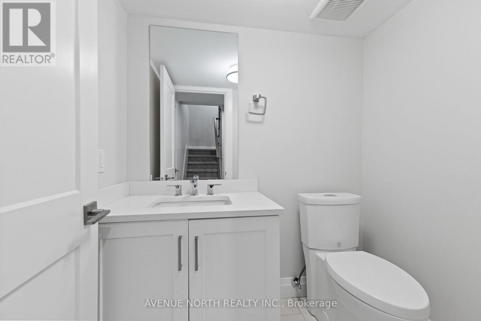 Photo 28 of 463 Dawson Avenue, Ottawa ON