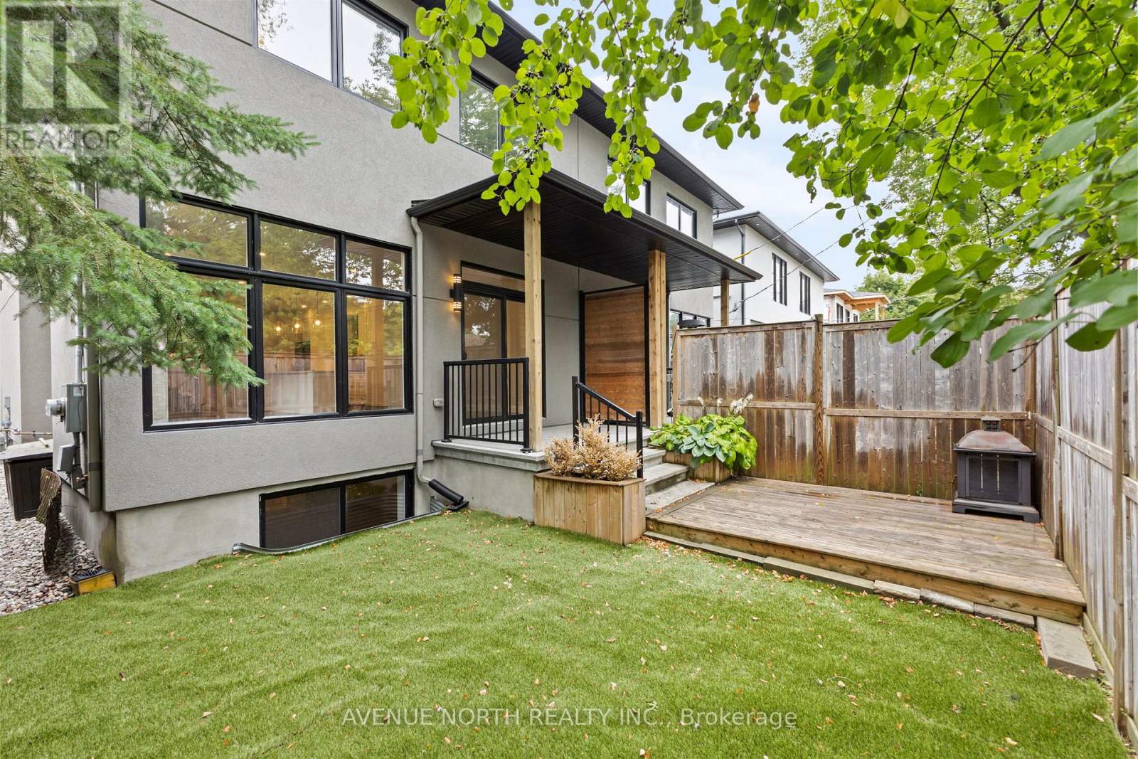 Photo 32 of 463 Dawson Avenue, Ottawa ON