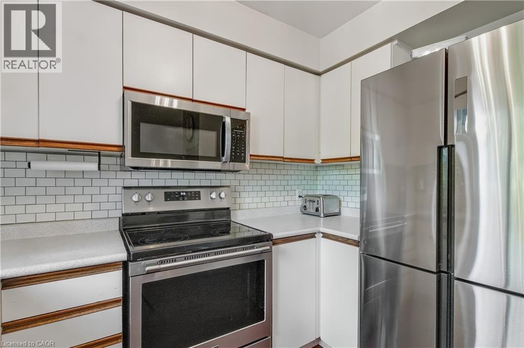 Photo 13 of 56 Canrobert Street, Woodstock ON