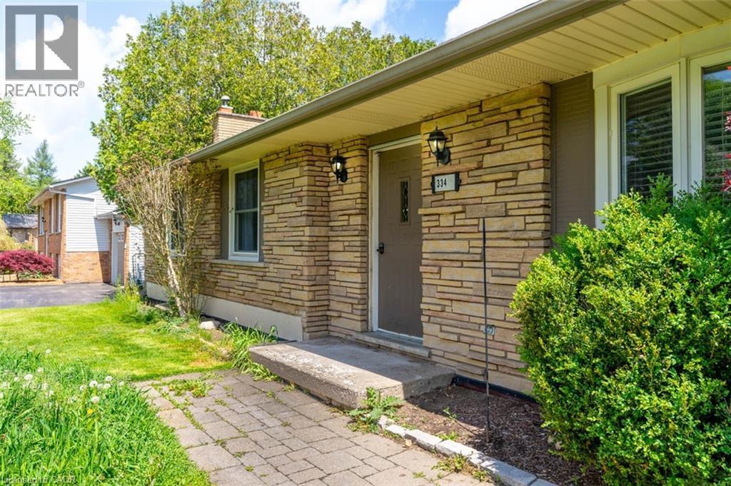 Photo 2 of 334 Freelton Road, Hamilton ON