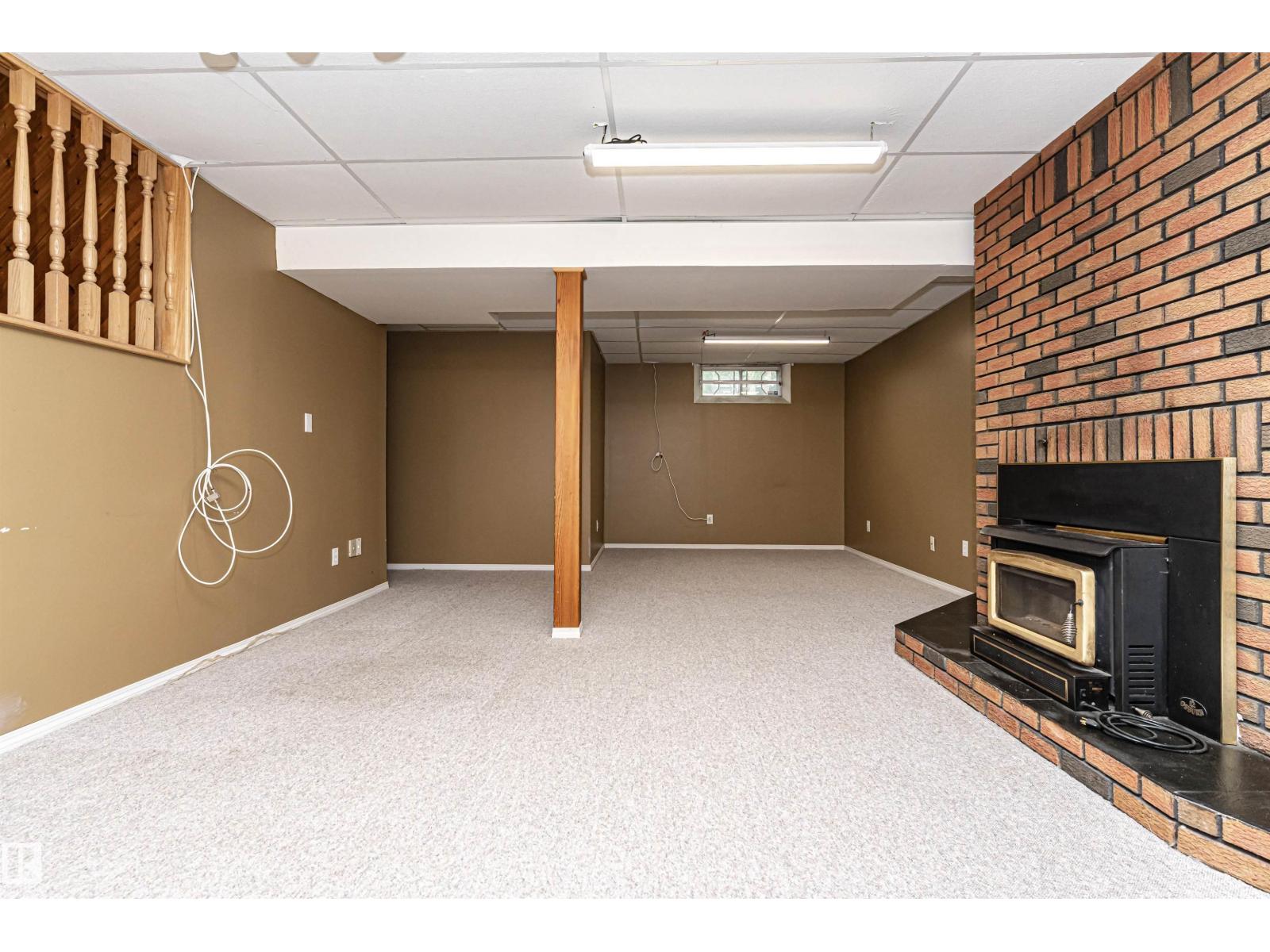 Photo 27 of 10444 26 Av Nw, Edmonton AB