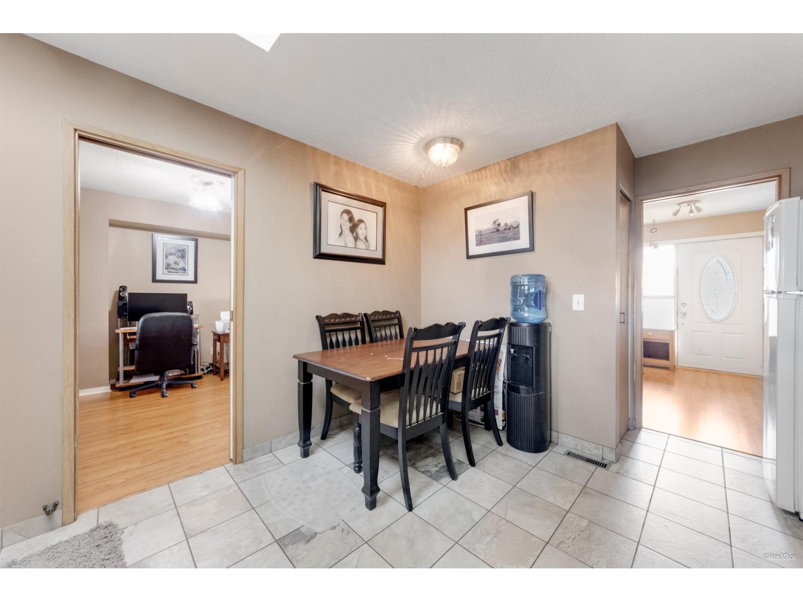 Photo 8 of 11925 Sterling Court, Delta BC