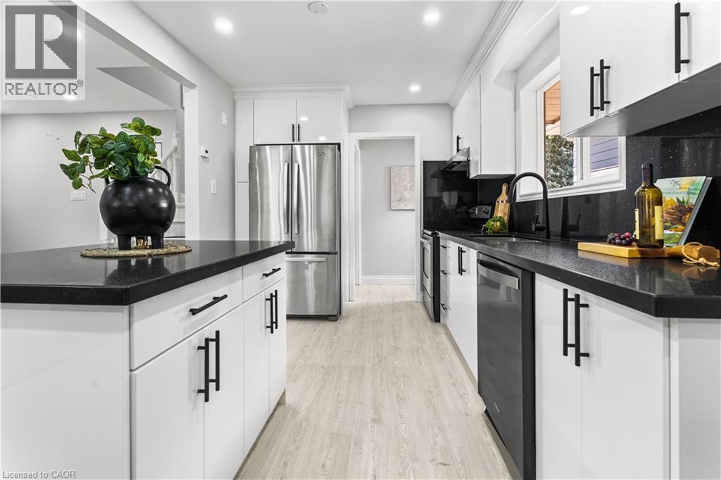 Photo 13 of 80 Rouse Avenue, Cambridge ON