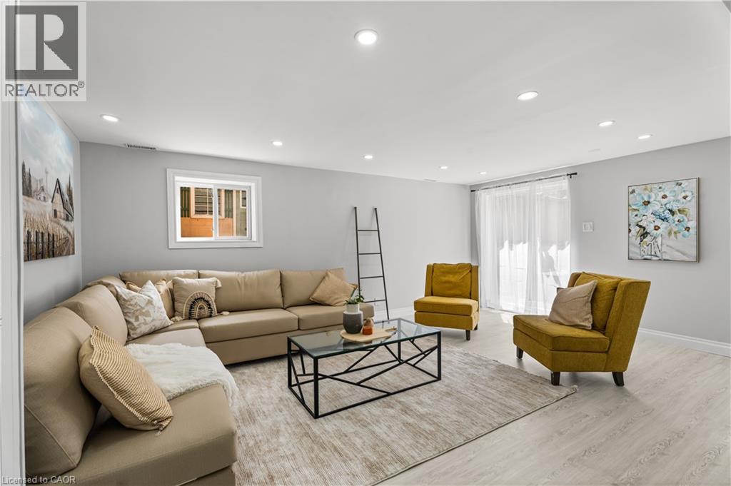 Photo 25 of 80 Rouse Avenue, Cambridge ON