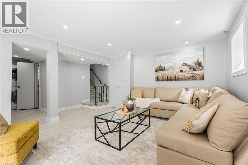 Photo 26 of 80 Rouse Avenue, Cambridge ON