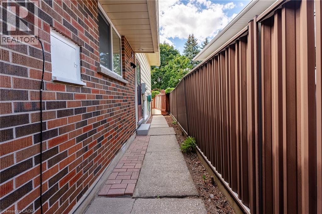 Photo 36 of 80 Rouse Avenue, Cambridge ON