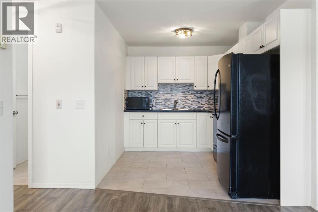 Single Family House for Sale in    Street NW Bowness Calgary 