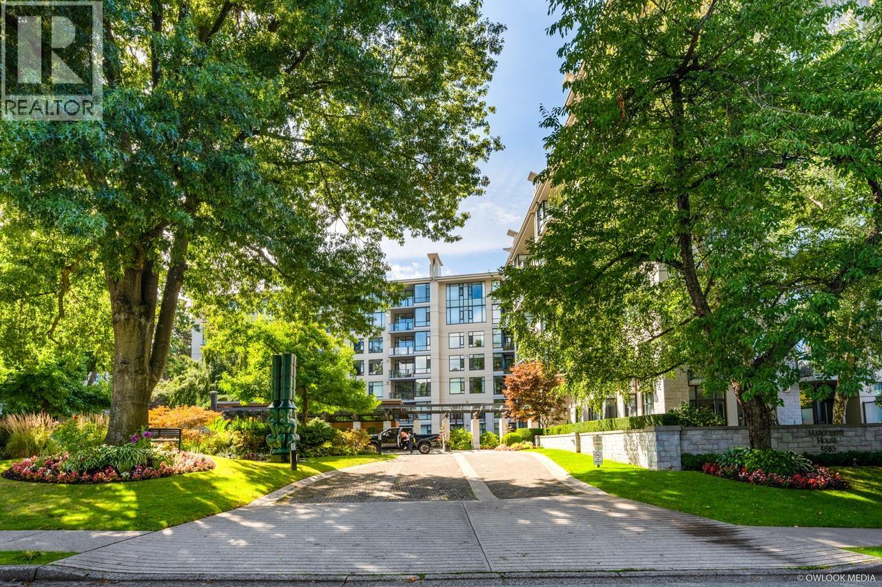 Photo 9 of 501 4759 Valley Drive, Vancouver BC