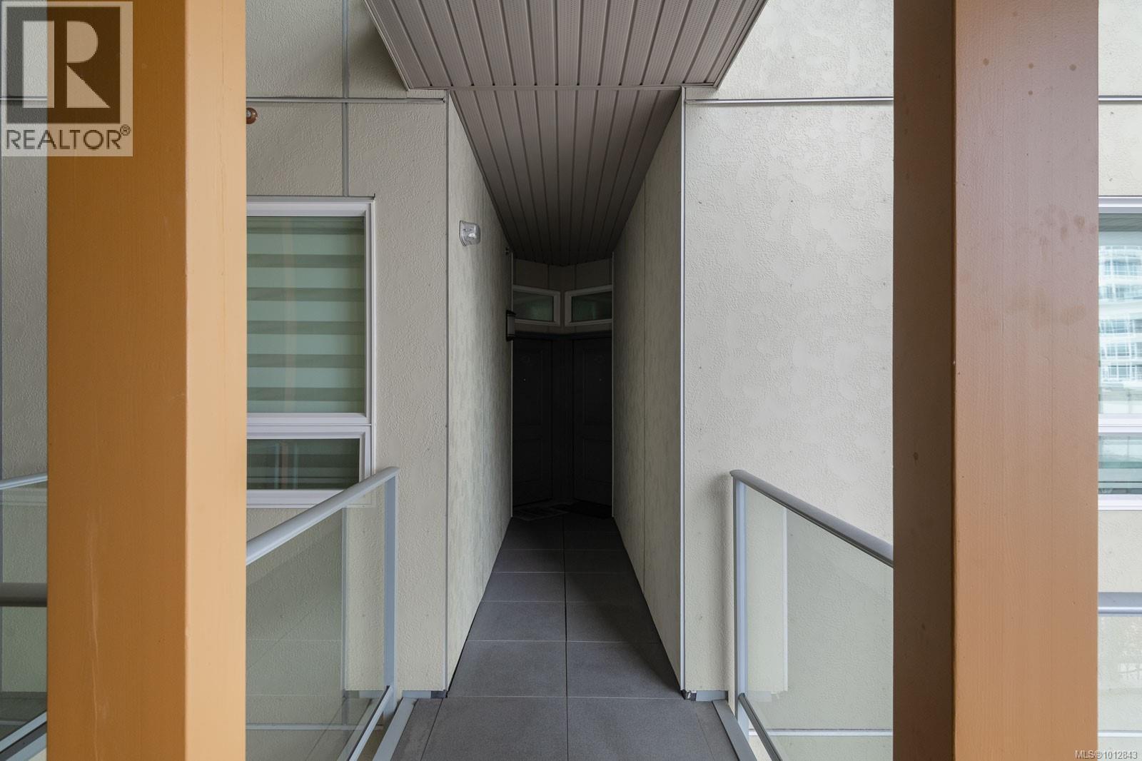 10 Chapel St, Nanaimo - Exteriors - Photo 5