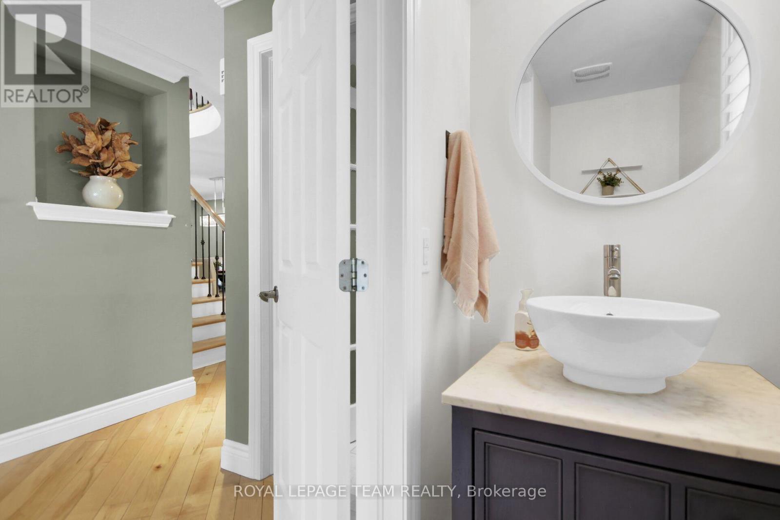 Photo 18 of 3516 Cambrian Road, Ottawa ON