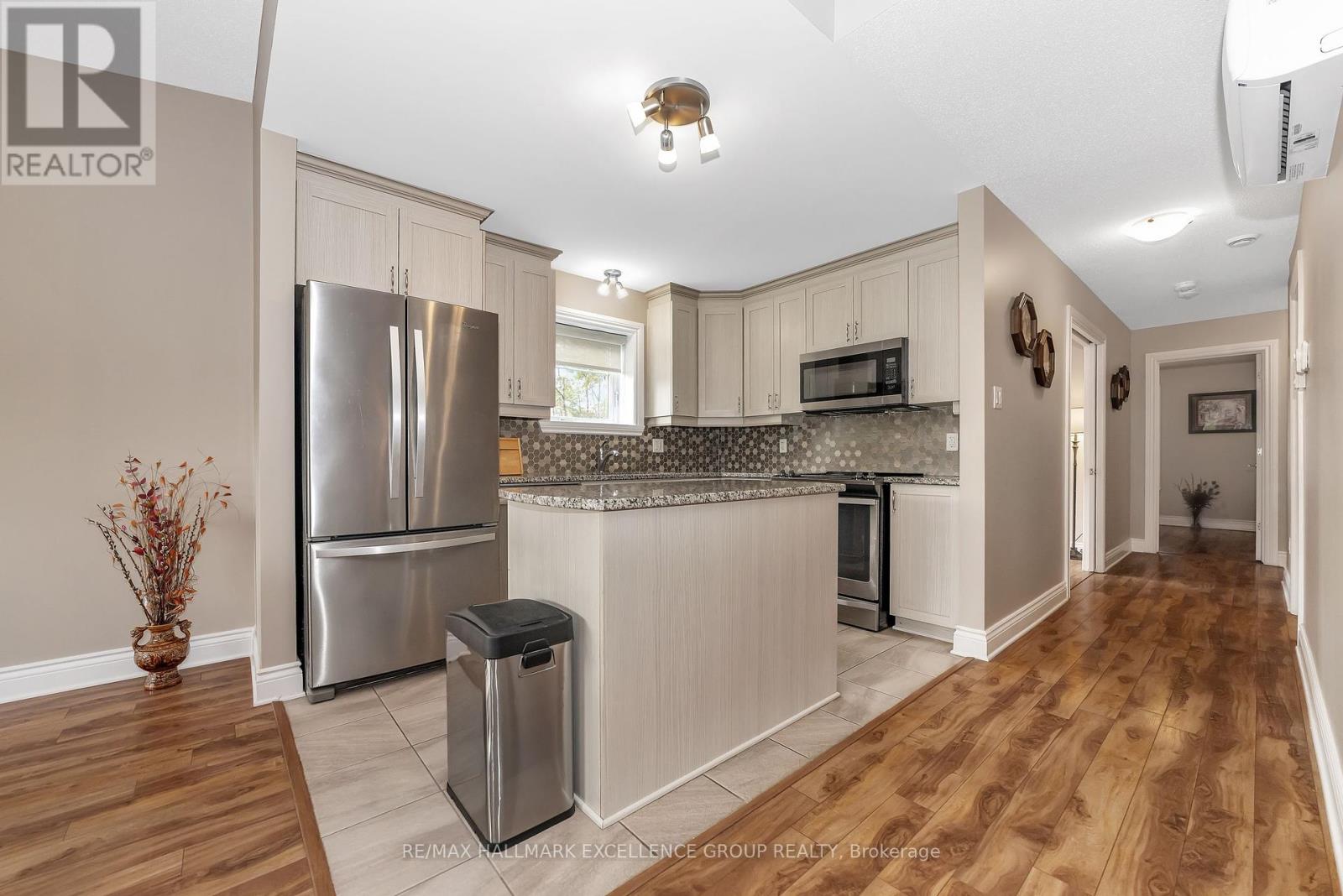Photo 9 of 214 290 Masters Lane, Clarencerockland ON