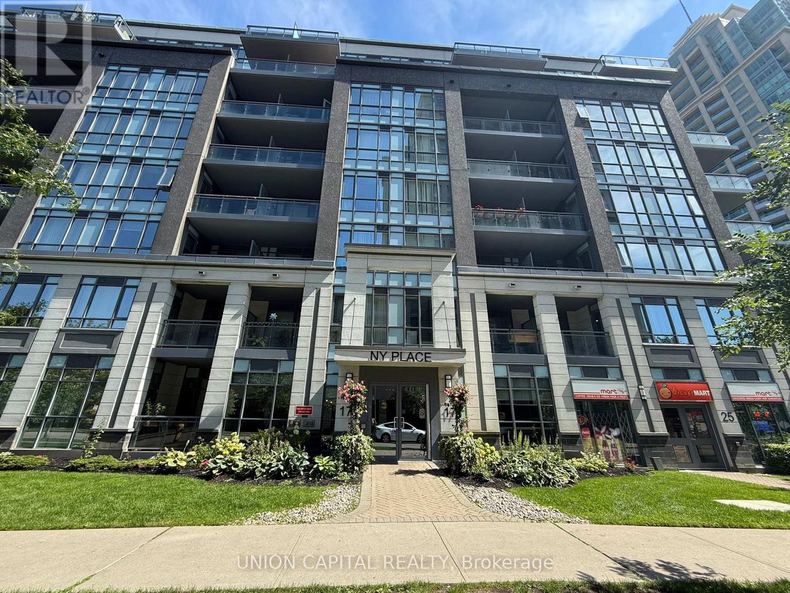 Photo 1 of 405 17 Kenaston Gardens, Toronto ON