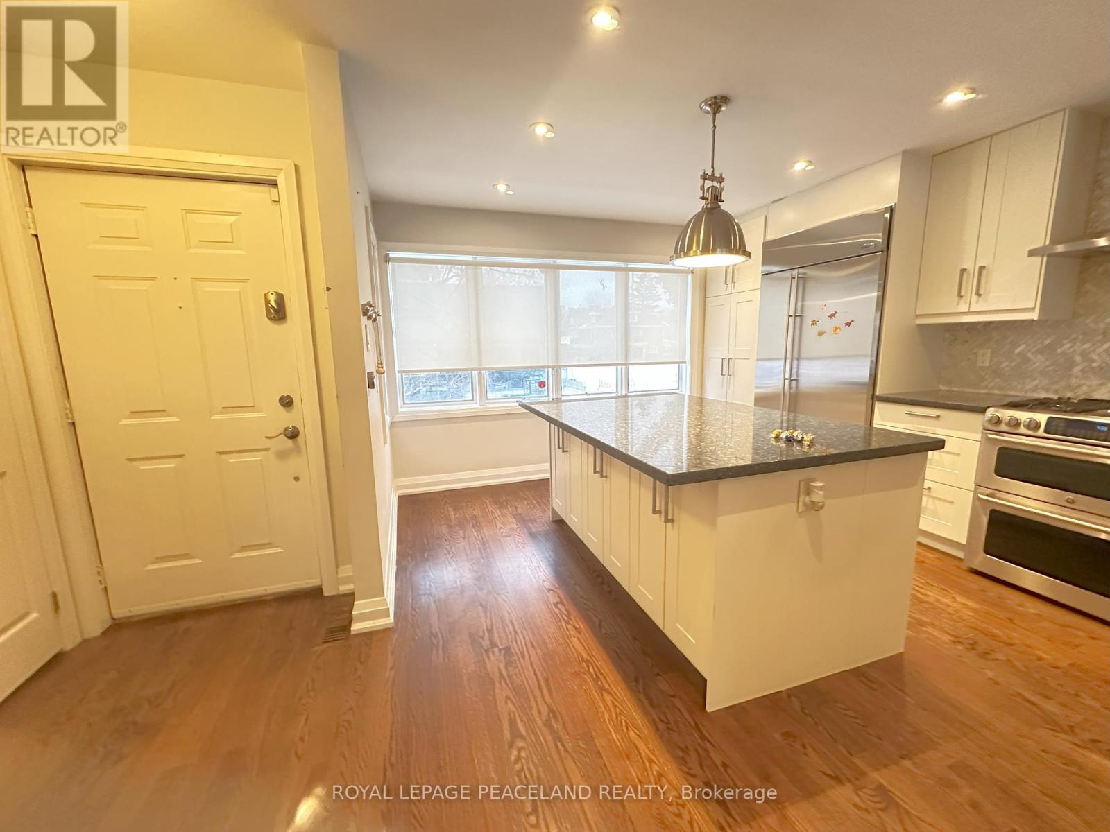 Photo 12 of 47 Melgund Road, Toronto ON