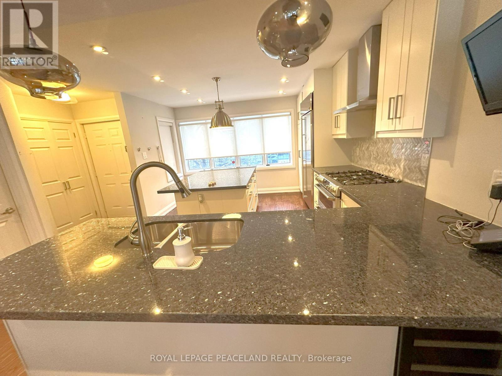 Photo 27 of 47 Melgund Road, Toronto ON