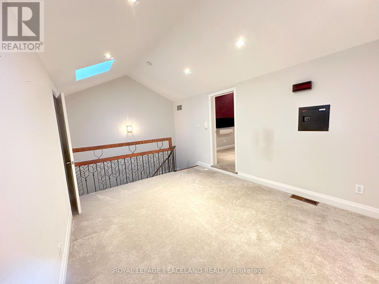 Photo 48 of 47 Melgund Road, Toronto ON