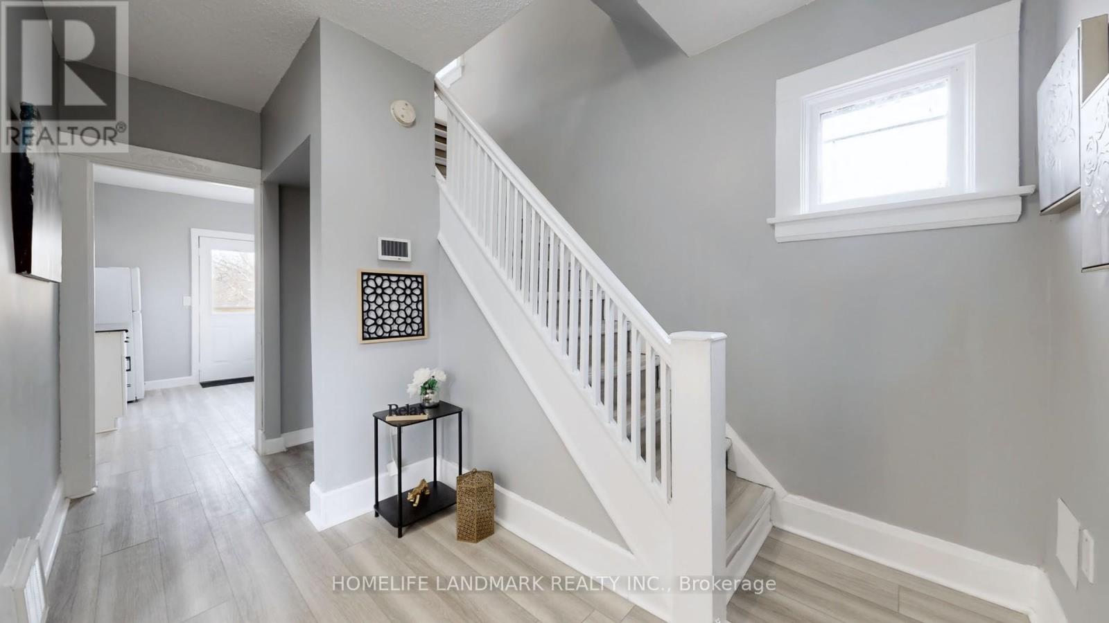 Photo 12 of 173 Ritson Road S, Oshawa ON
