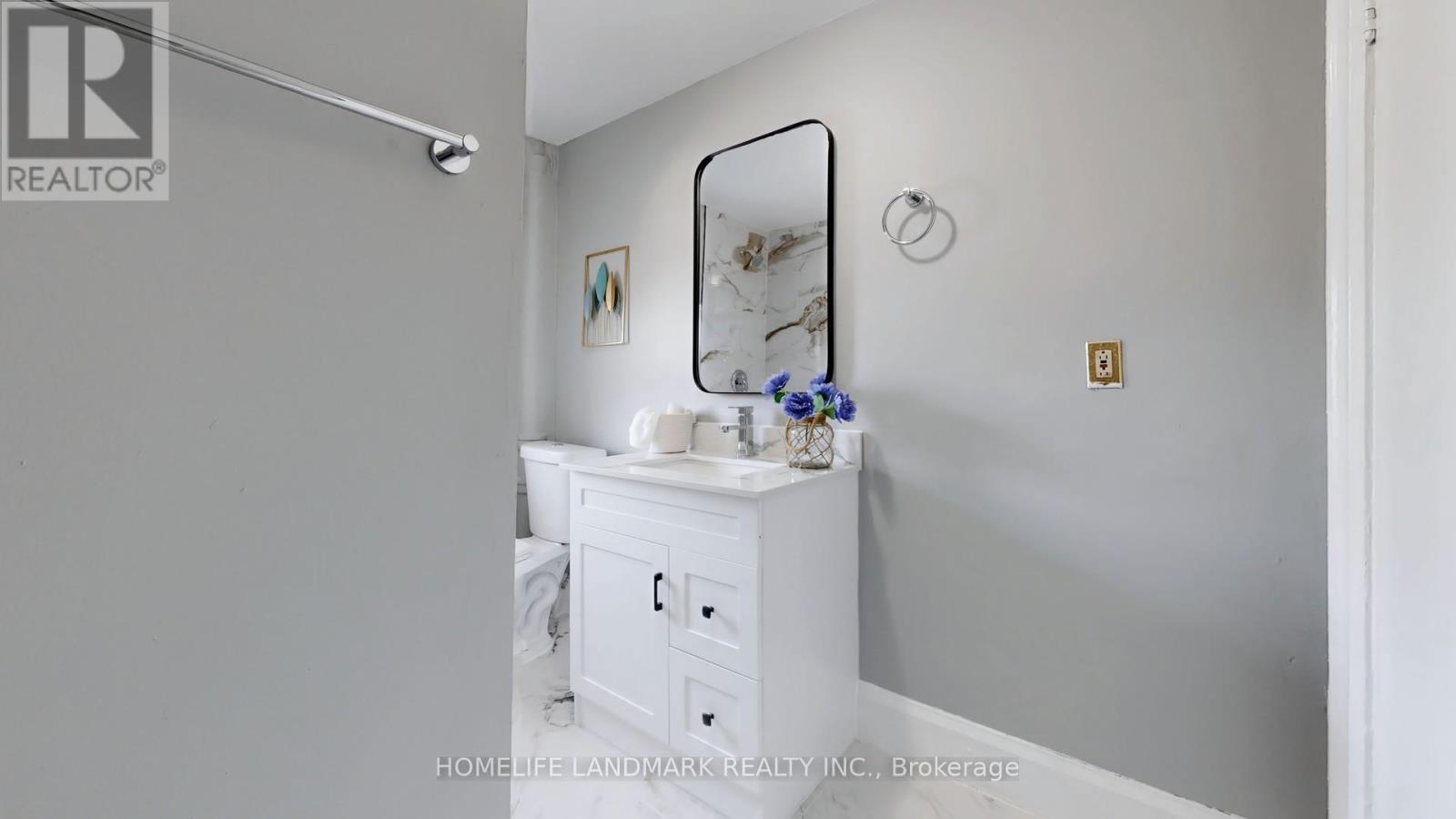 Photo 22 of 173 Ritson Road S, Oshawa ON