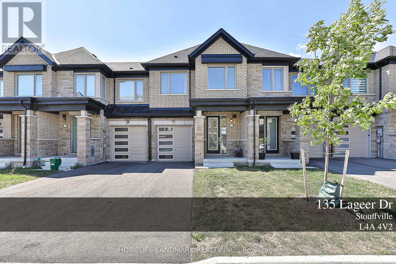 Photo 1 of 135 Lageer Drive, Whitchurchstouffville ON