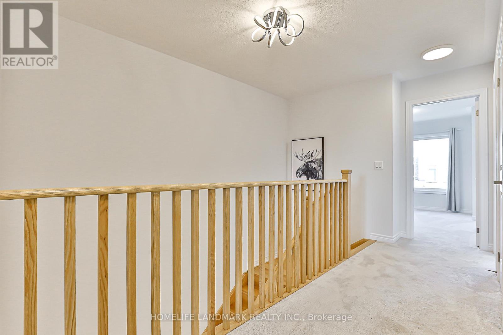 Photo 26 of 135 Lageer Drive, Whitchurchstouffville ON