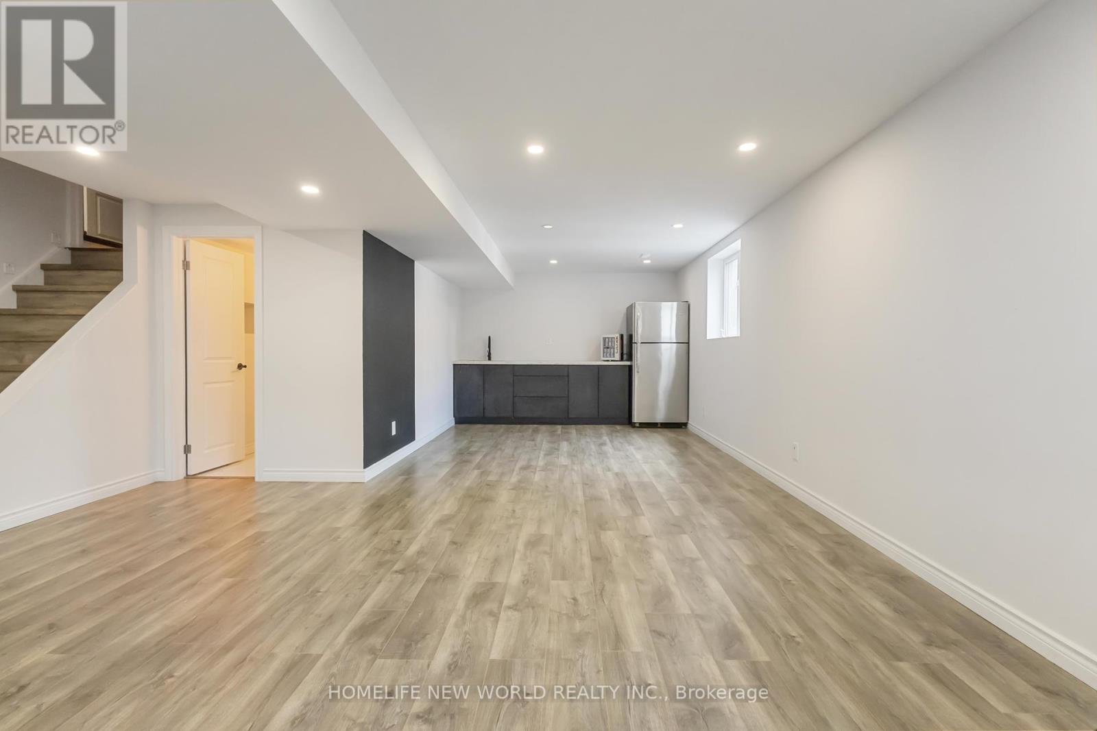 Photo 41 of 44 Dame Gruev Drive, Markham ON