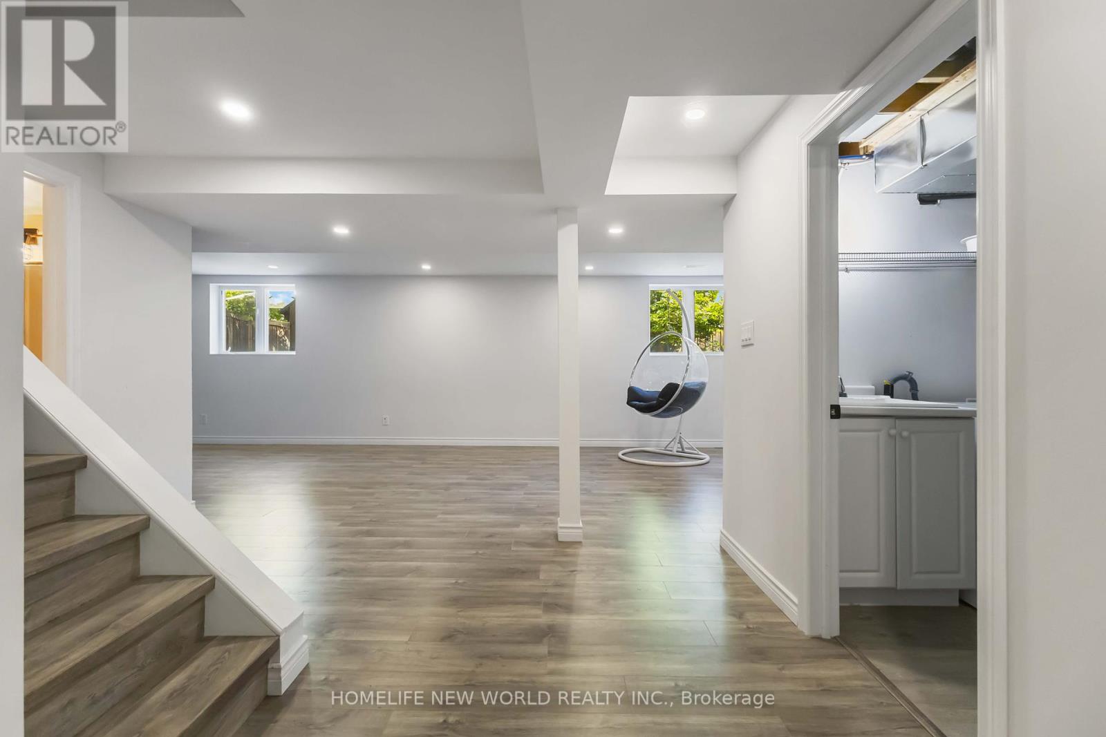 Photo 43 of 44 Dame Gruev Drive, Markham ON