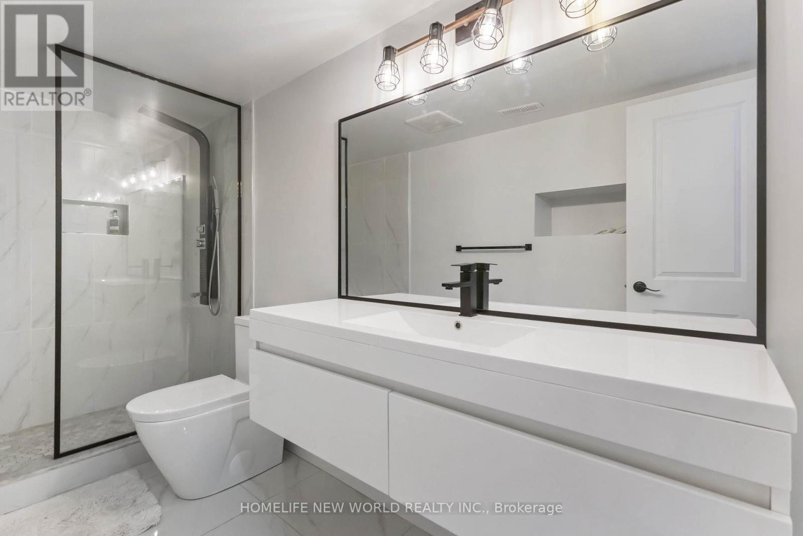 Photo 48 of 44 Dame Gruev Drive, Markham ON
