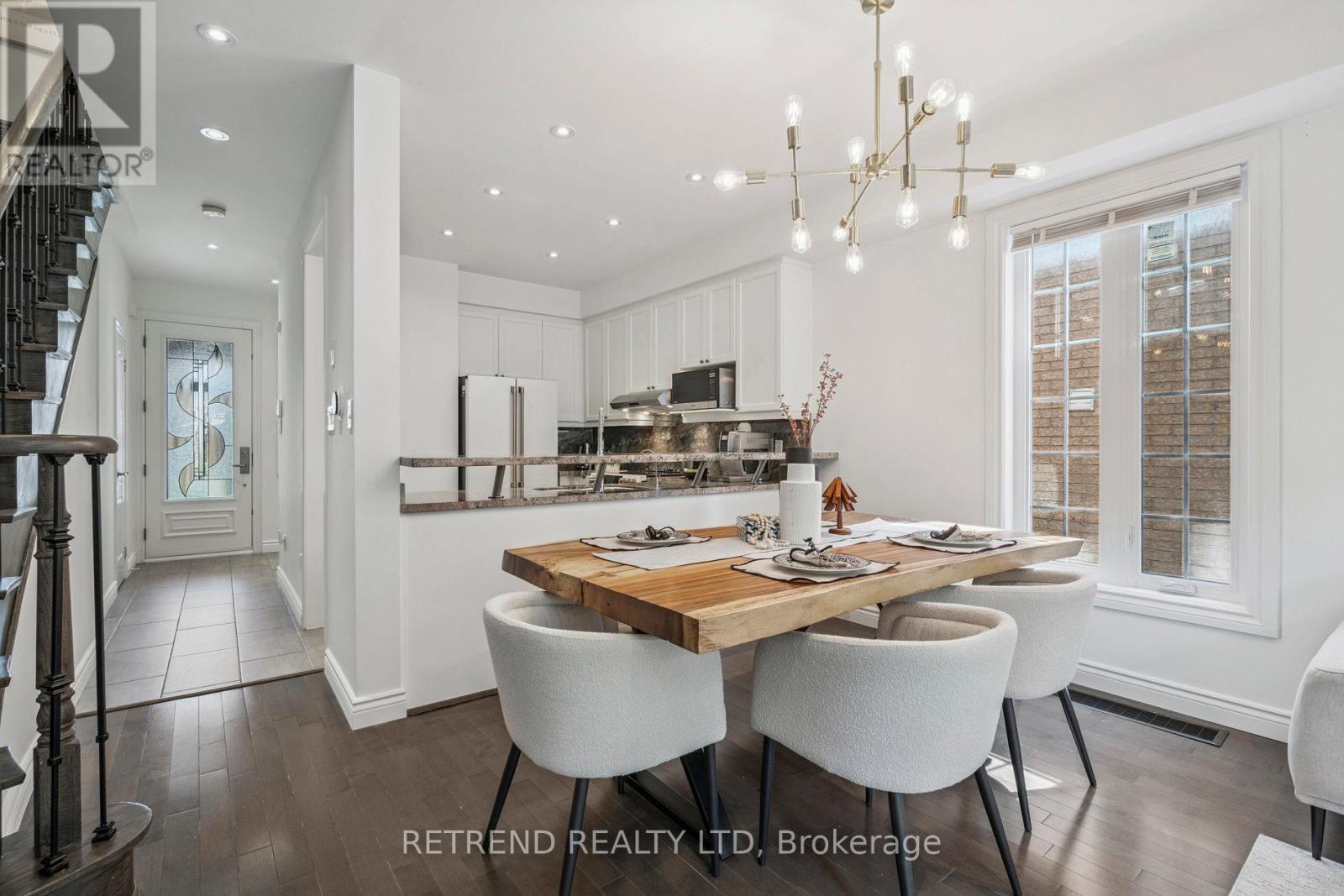 Photo 11 of 48 Gauguin Avenue, Vaughan ON