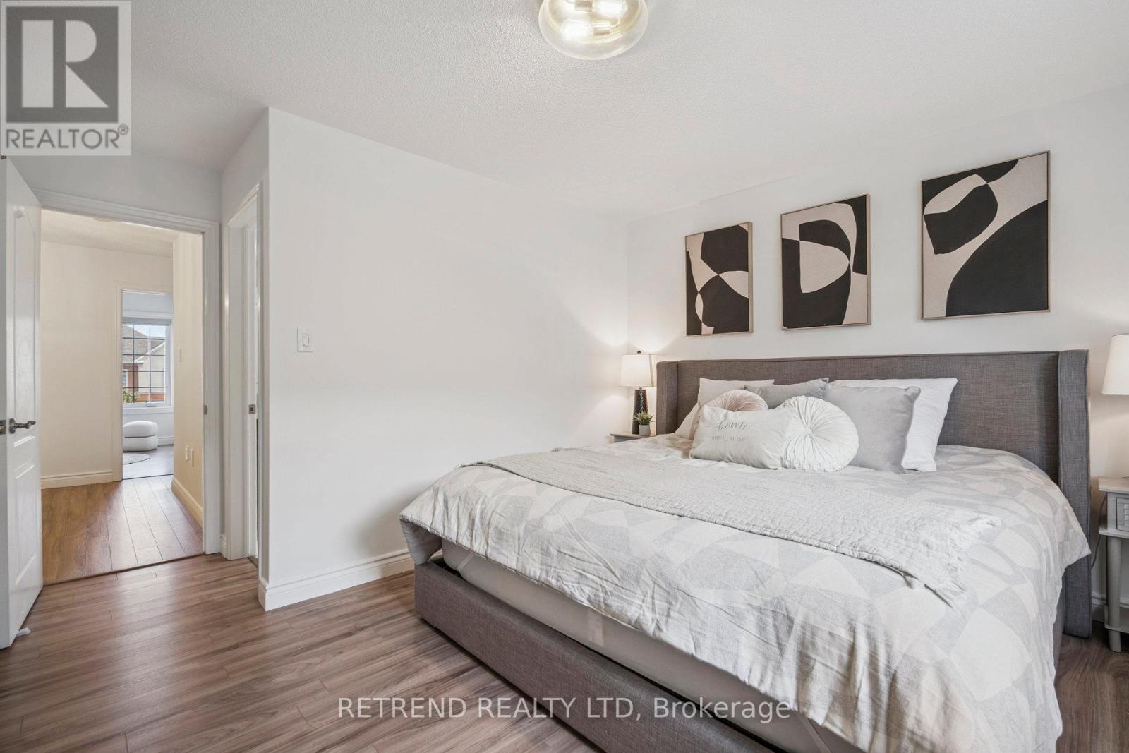 Photo 17 of 48 Gauguin Avenue, Vaughan ON