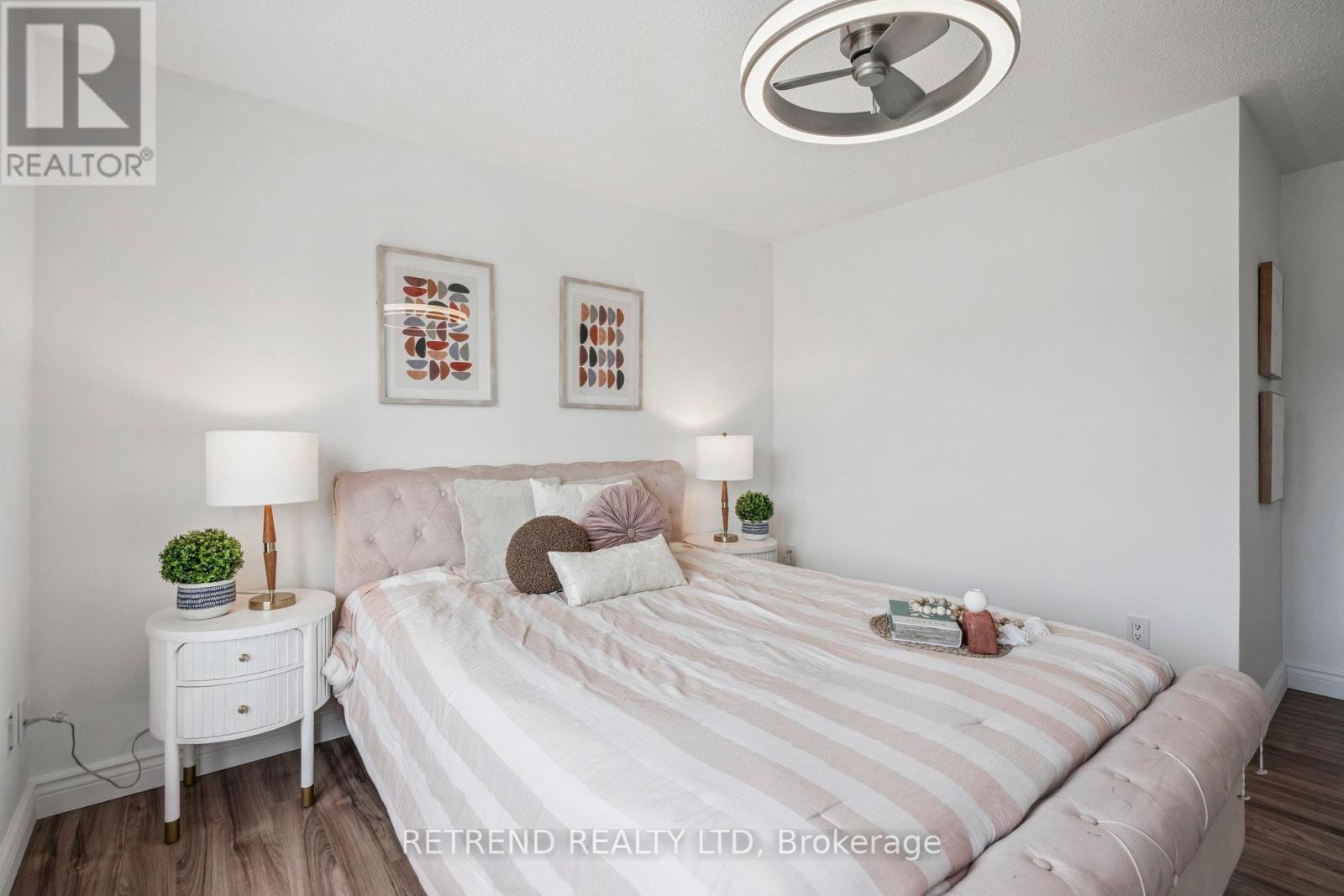 Photo 21 of 48 Gauguin Avenue, Vaughan ON