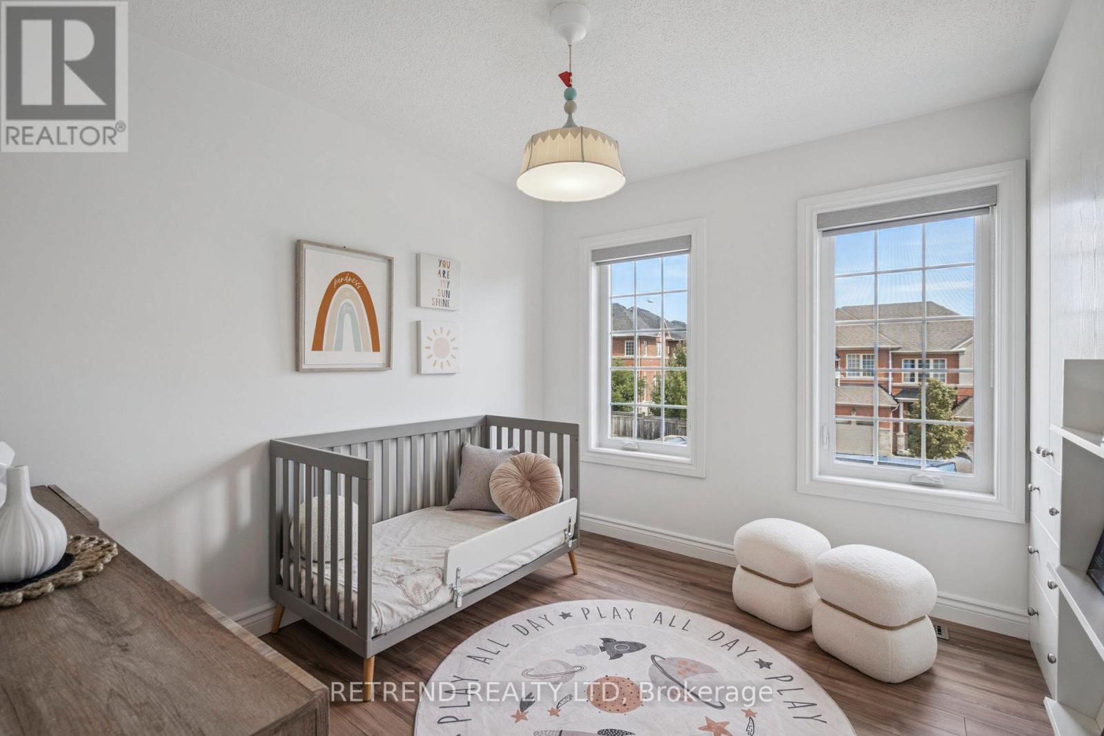 Photo 23 of 48 Gauguin Avenue, Vaughan ON