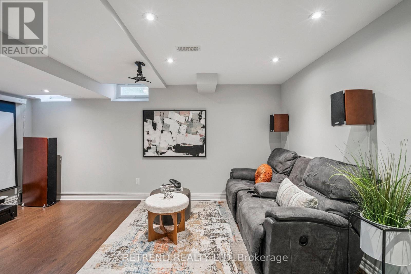 Photo 27 of 48 Gauguin Avenue, Vaughan ON