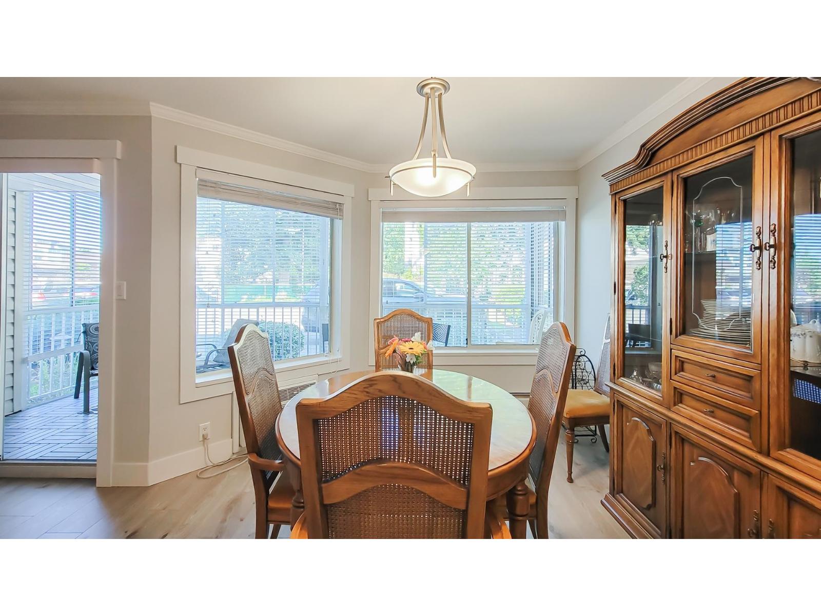 Photo 6 of 106 32145 Old Yale Road, Abbotsford BC