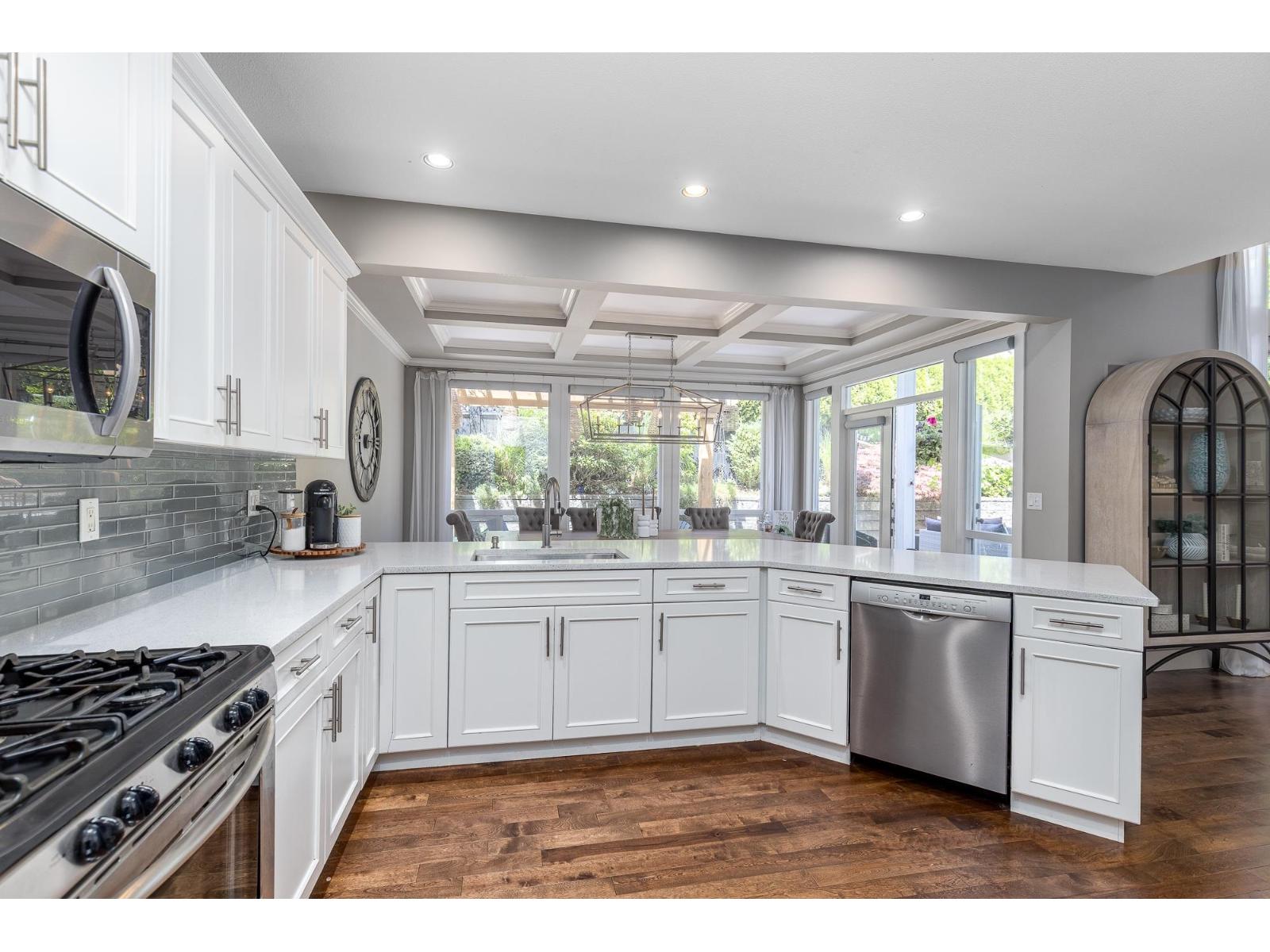 Photo 11 of 19705 69 B Avenue, Langley BC