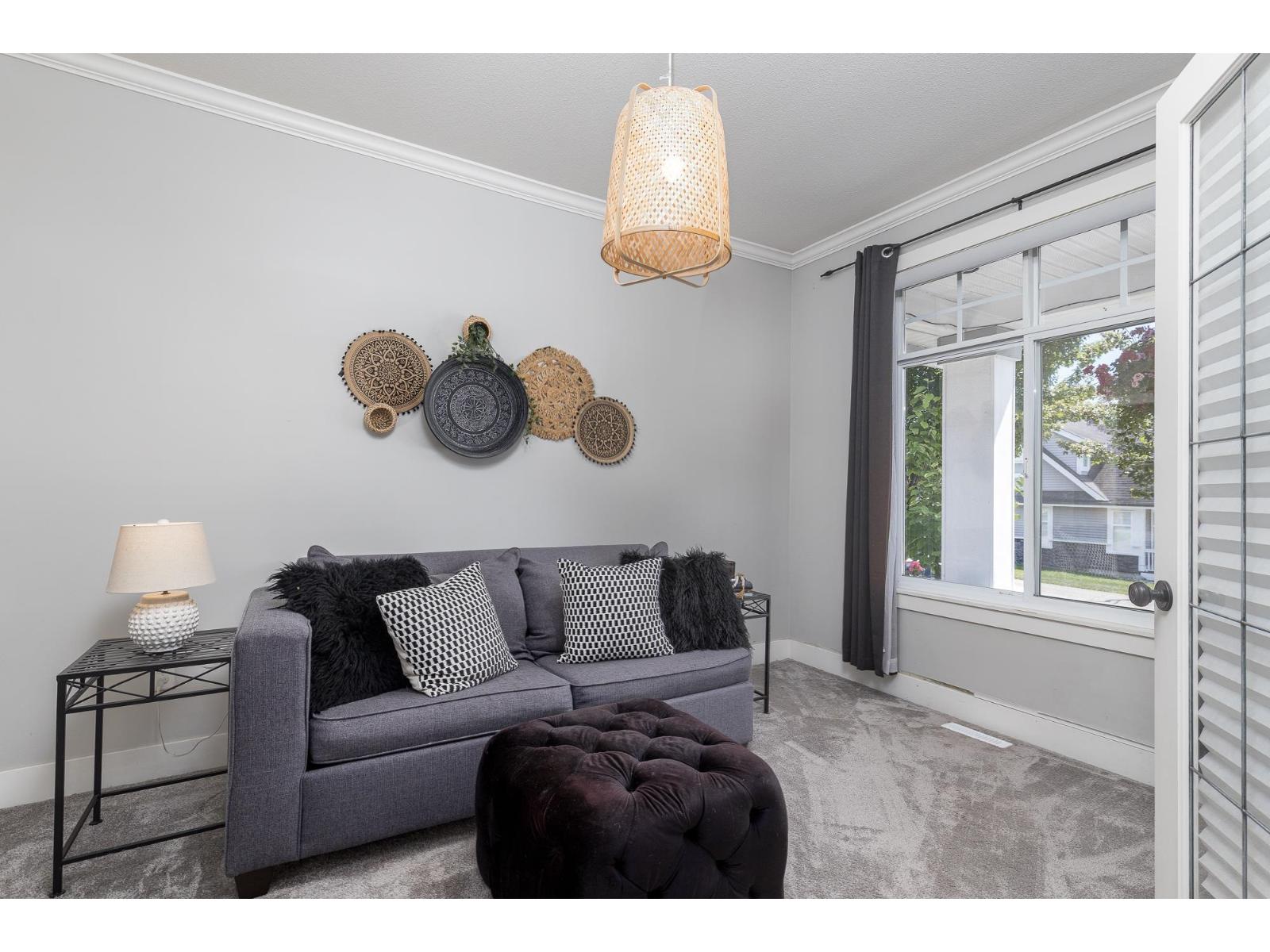 Photo 15 of 19705 69 B Avenue, Langley BC