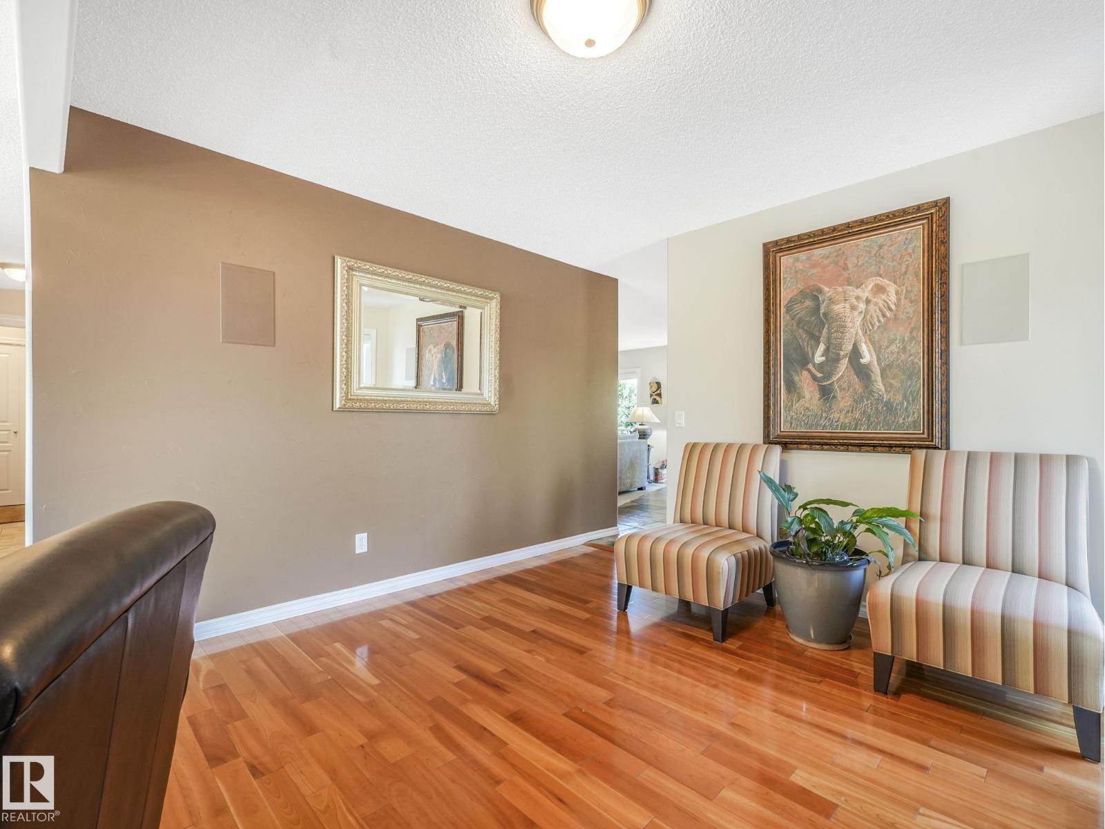 Photo 16 of 223 Ormsby Road East Nw Nw, Edmonton AB