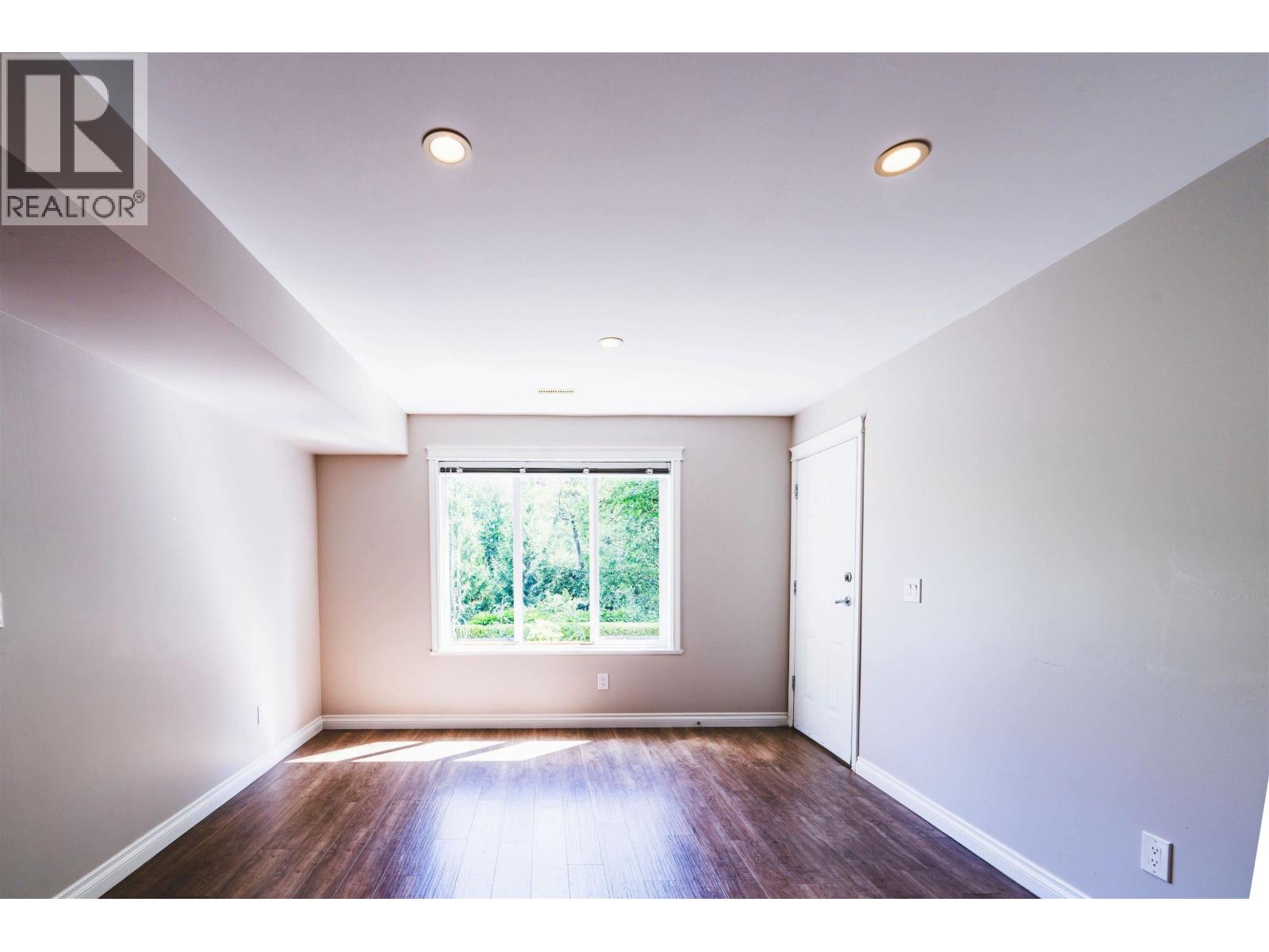 Photo 23 of 23766 110 Avenue, Maple Ridge BC