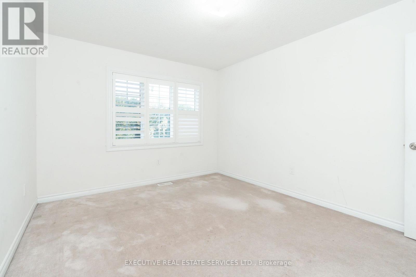 Photo 36 of 64 Hatton Court, Brampton ON
