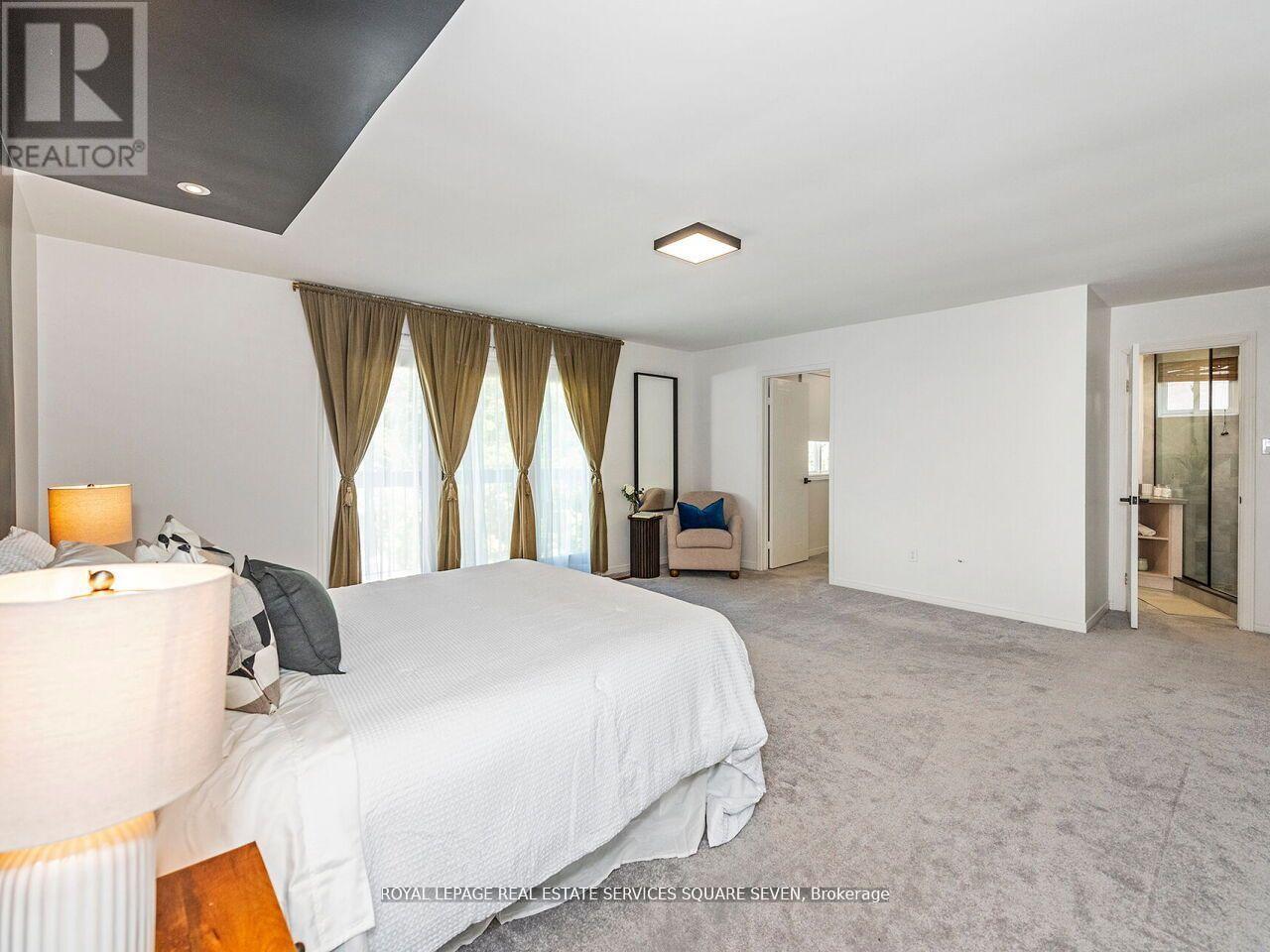 Photo 16 of 234 Sewell Drive, Oakville ON