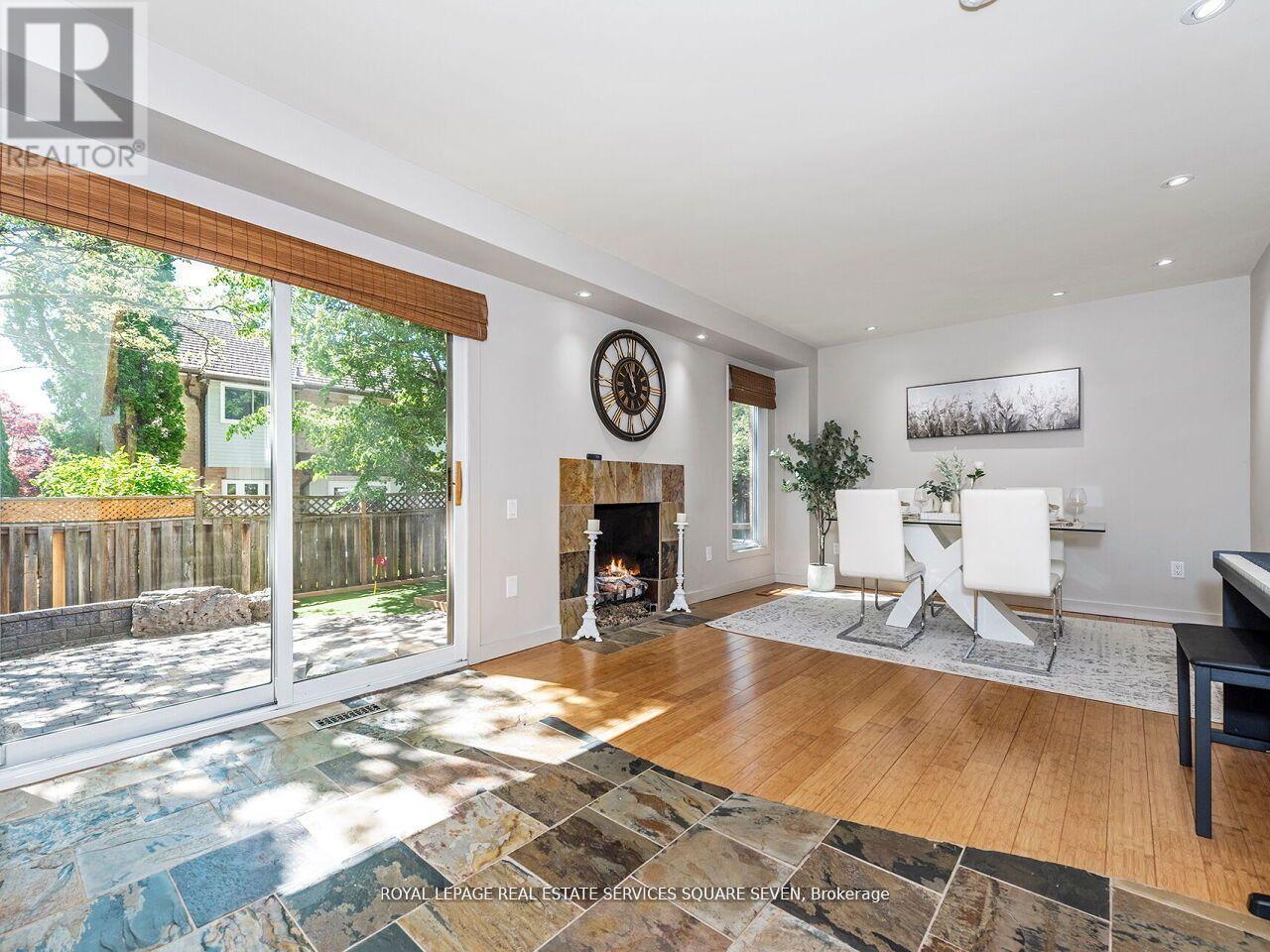 Photo 9 of 234 Sewell Drive, Oakville ON