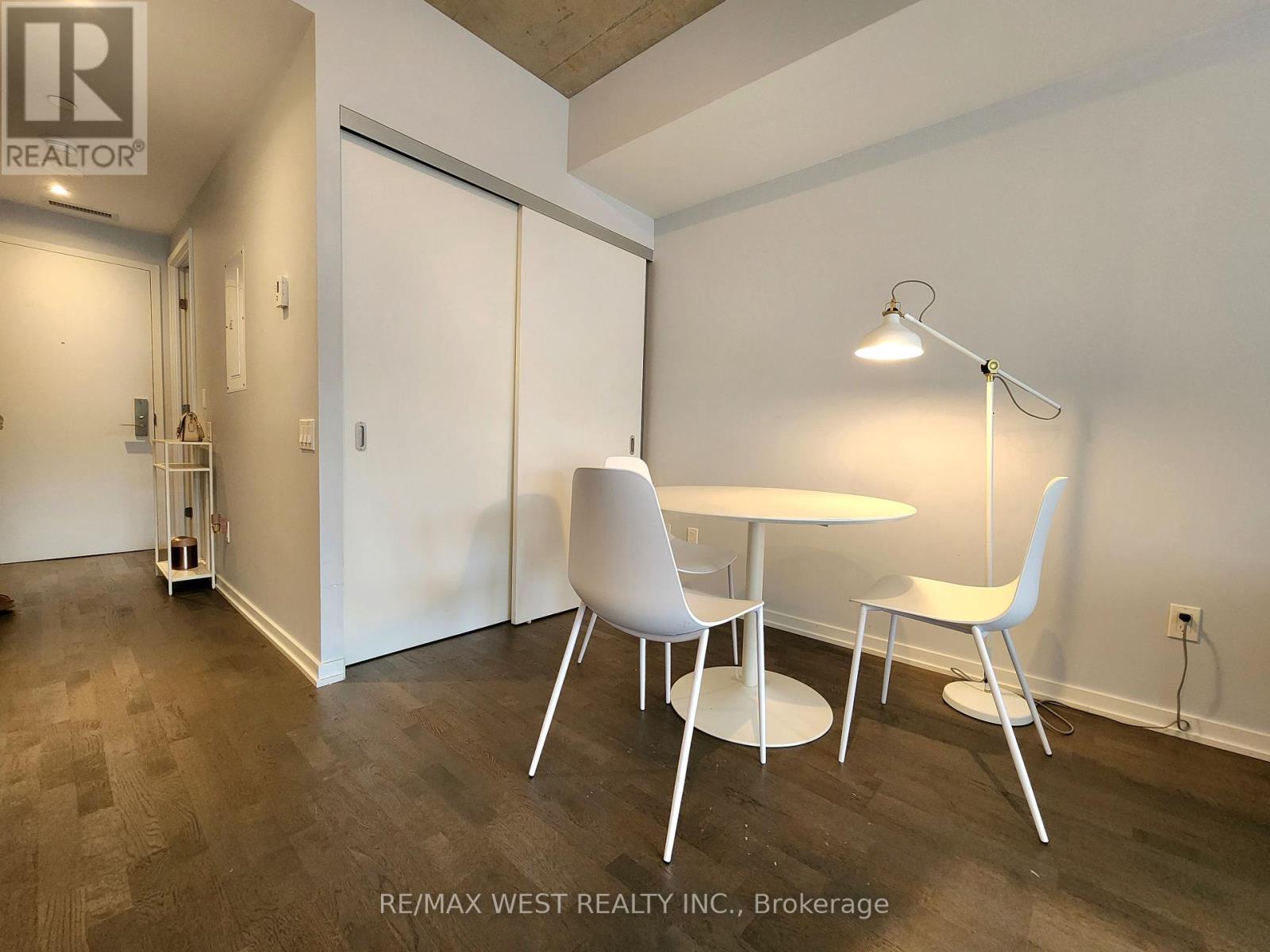 Photo 5 of 306 60 Colborne Street, Toronto ON