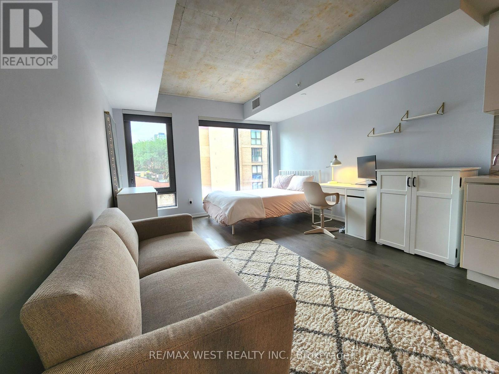 Photo 8 of 306 60 Colborne Street, Toronto ON