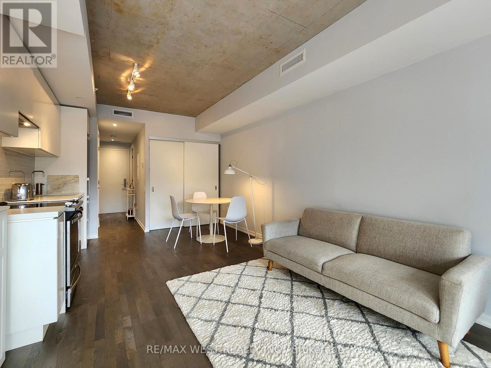 Photo 7 of 306 60 Colborne Street, Toronto ON