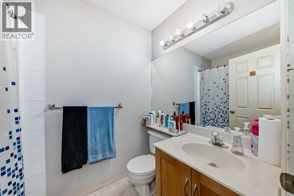 Single Family House for Sale in   Hidden Hills Terrace NW Hidden Valley Calgary 
