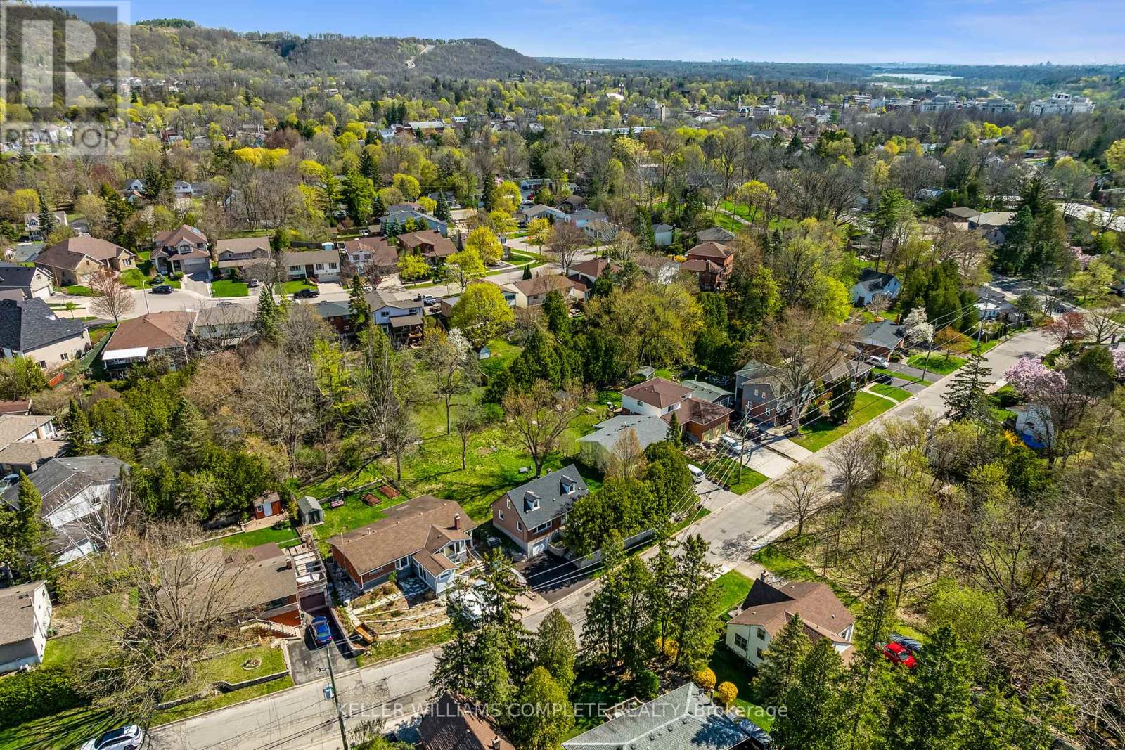 Photo 31 of 30 Ann Street, Hamilton ON
