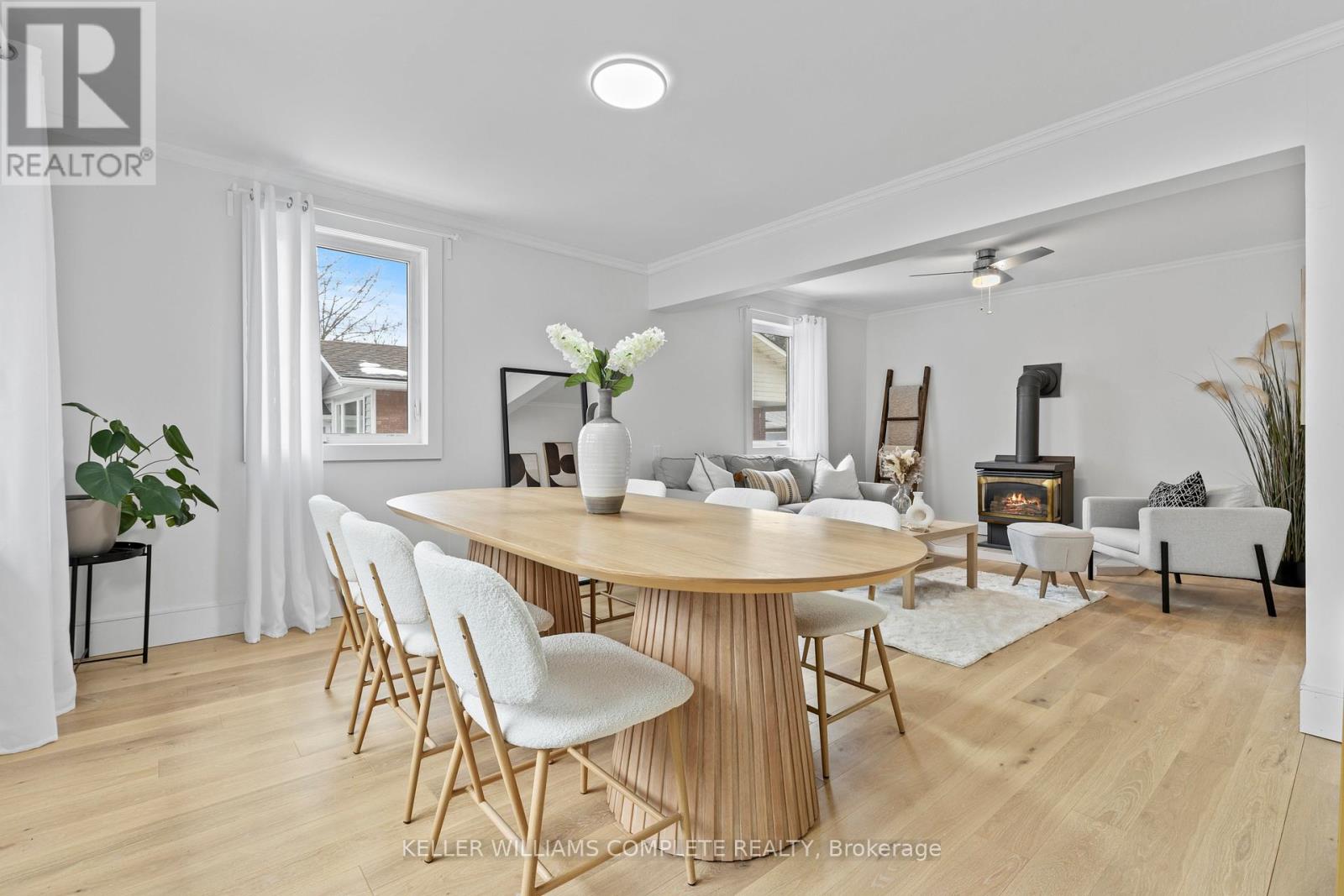 Photo 5 of 30 Ann Street, Hamilton ON