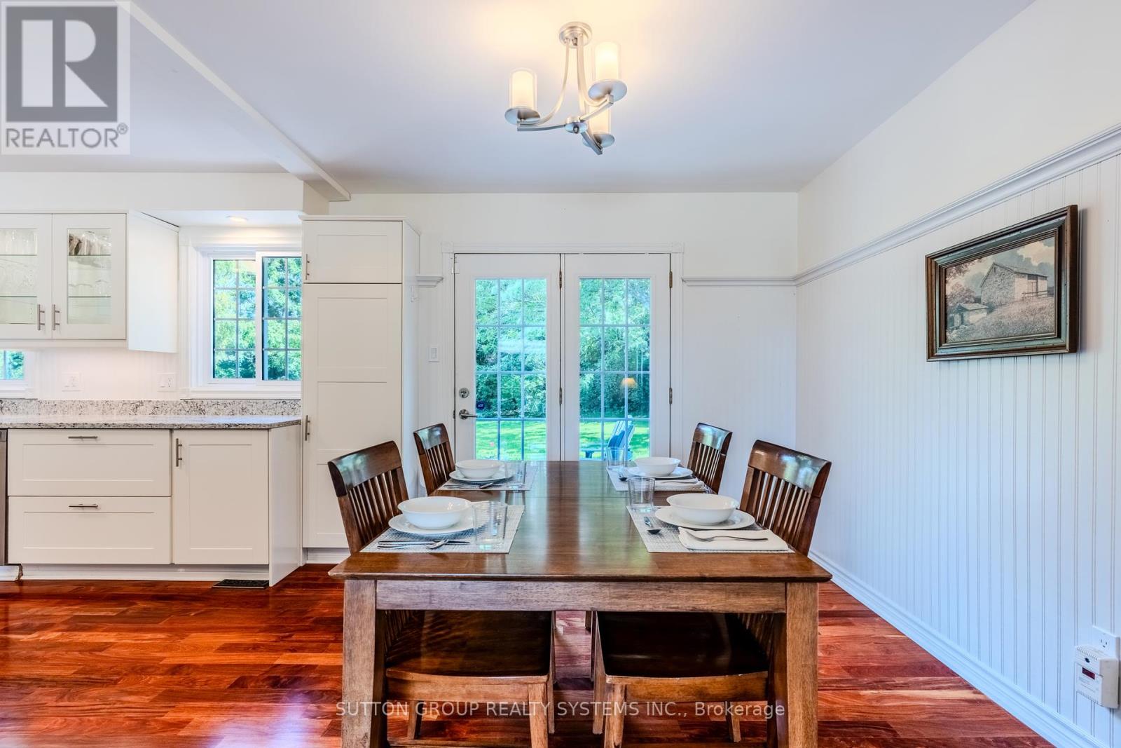 Photo 13 of 17 William Rex Crescent, Erin ON