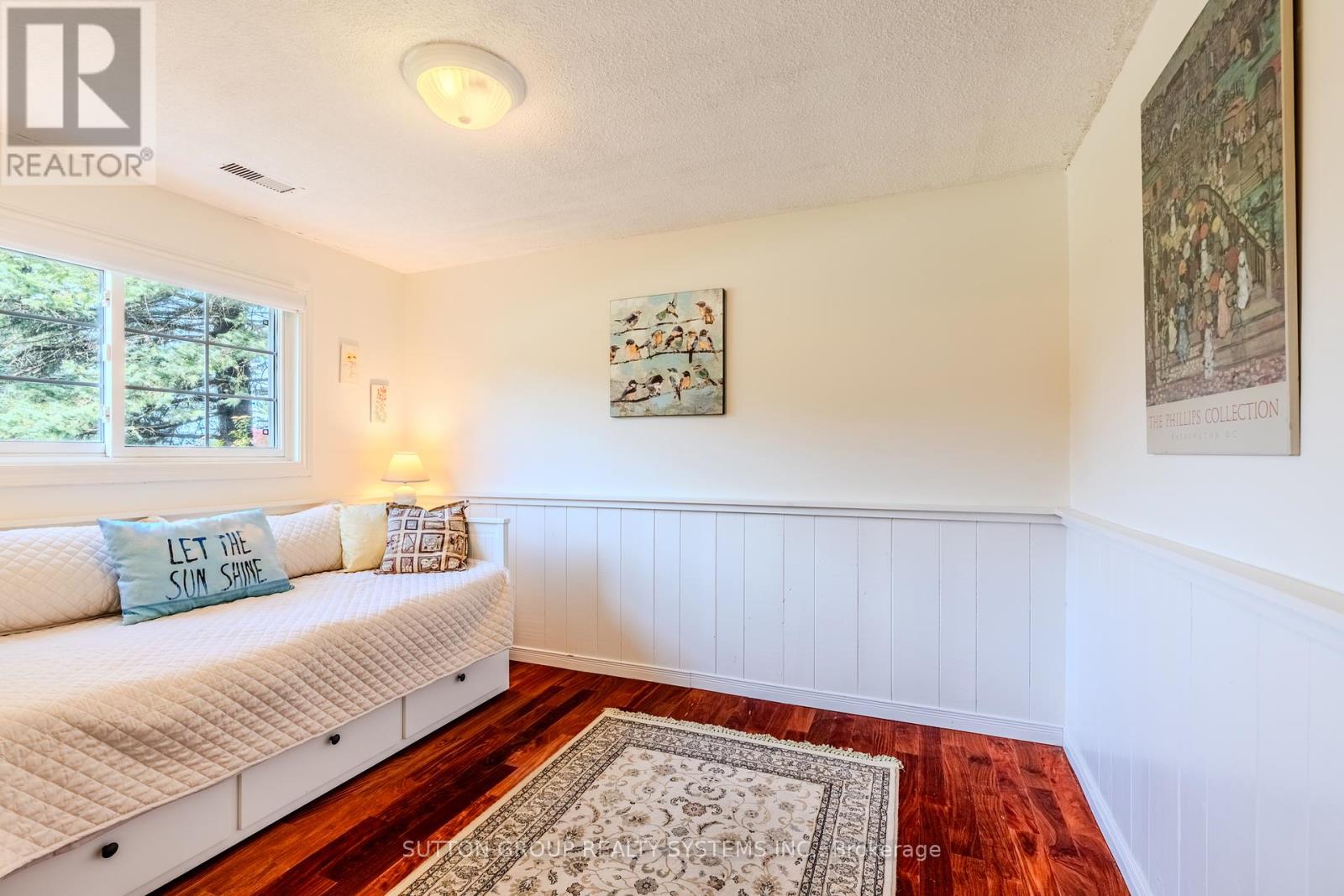 Photo 29 of 17 William Rex Crescent, Erin ON