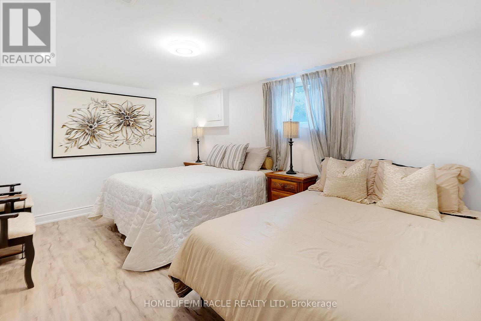 Photo 27 of 23 Thorley Drive, Hamilton ON